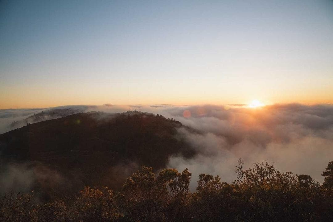 Scenic Views in India's Winter Wonderland